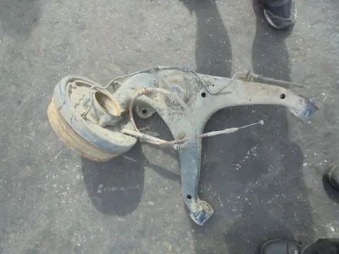 Άκρο Πλήρες Πίσω Δεξιό Με Ταμπούρο για TOYOTA HI-ACE (1996 - 2006) (XH10) *Δ* Άκρο Πλήρες Πίσω Δεξιό Με Ταμπούρο για TOYOTA HI-ACE (1996 - 2006) (XH10) *Δ*