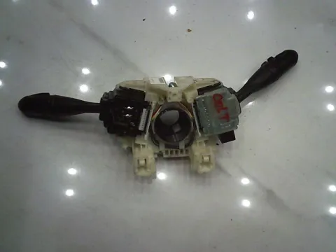 Ηλεκτρικό Σύστημα Διακόπτης Φώτων-Φλάς για MITSUBISHI COLT (2005 - 2008 ) (CZ) ΤΕΛΑΡΟ 4 -  Ηλεκτρικό Σύστημα Διακόπτης Φώτων-Φλάς για MITSUBISHI COLT (2005 - 2008 ) (CZ) ΤΕΛΑΡΟ 4 -