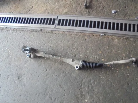Κρεμαγιέρα Μηχανική για TOYOTA AURIS (2009 - 2013) 1400 (1ND-TV) diesel 90 (NDE150) D-4D Κρεμαγιέρα Μηχανική για TOYOTA AURIS (2009 - 2013) 1400 (1ND-TV) diesel 90 (NDE150) D-4D