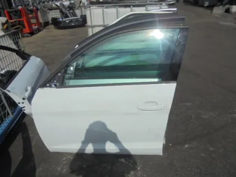 Πόρτα Εμπρός Αριστερή Λίγο Χτυπημένη για AUDI A1 (2018 - ) (GB) *Ε* Πόρτα Εμπρός Αριστερή Λίγο Χτυπημένη για AUDI A1 (2018 - ) (GB) *Ε*