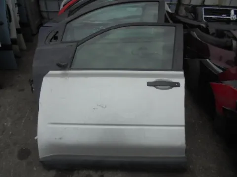 Πόρτα Εμπρός Αριστερή για NISSAN X-TRAIL (2007 - 2011) (T31) Πόρτα Εμπρός Αριστερή για NISSAN X-TRAIL (2007 - 2011) (T31)