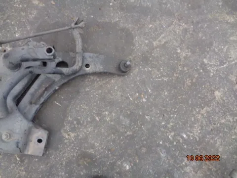 Ψαλίδι Εμπρός Δεξί για MITSUBISHI COLT (2005 - 2008 ) (CZ) *ΔΒ* ΠΑΛΕΤΑ *232* Ψαλίδι Εμπρός Δεξί για MITSUBISHI COLT (2005 - 2008 ) (CZ) *ΔΒ* ΠΑΛΕΤΑ *232*