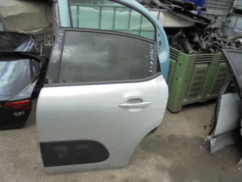 Πόρτα Πίσω Αριστερή (Λίγο Χτυπημένη) για CITROEN C3 (2017 - ) Πόρτα Πίσω Αριστερή (Λίγο Χτυπημένη) για CITROEN C3 (2017 - )
