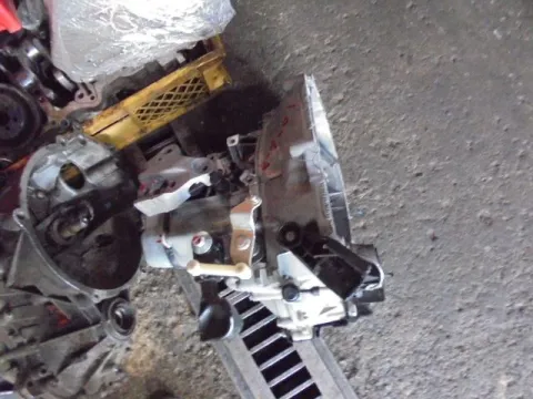 Κιβώτιο Ταχυτήτων (Σασμάν) Χειροκίνητο για PEUGEOT 208 (2012 - 2016) ( ) / Diesel Κιβώτιο Ταχυτήτων (Σασμάν) Χειροκίνητο για PEUGEOT 208 (2012 - 2016) ( ) / Diesel