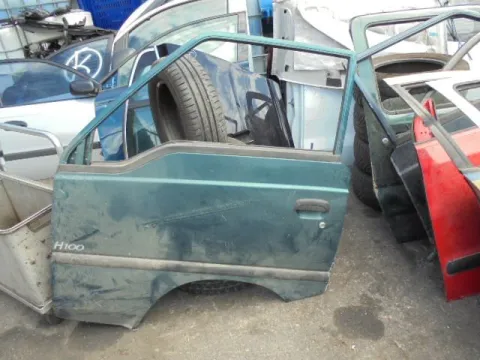 Πόρτα Εμπρός Αριστερή για HYUNDAI H-100 (1993 - 1994) *ΔΒ* Πόρτα Εμπρός Αριστερή για HYUNDAI H-100 (1993 - 1994) *ΔΒ*