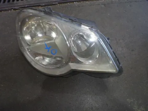 Φανάρι Εμπρός Δεξί (Σπασμένη Βάση) για VW POLO (2005 - 2009) (9N3 ) Φανάρι Εμπρός Δεξί (Σπασμένη Βάση) για VW POLO (2005 - 2009) (9N3 )