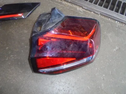 Φανάρι Πίσω Δεξί για CITROEN C4 (2020 - ) Φανάρι Πίσω Δεξί για CITROEN C4 (2020 - )