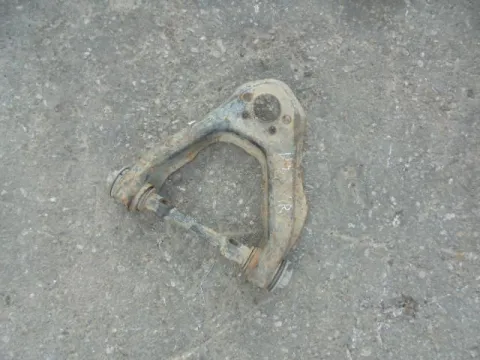 Ψαλίδι Εμπρός Δεξί Άνω για NISSAN D21 - 720 - 520 (1986 - 1997) D21 ΠΑΛΕΤΑ 1 Ψαλίδι Εμπρός Δεξί Άνω για NISSAN D21 - 720 - 520 (1986 - 1997) D21 ΠΑΛΕΤΑ 1