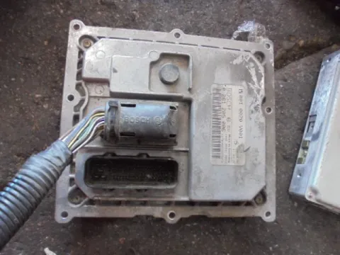 Εγκέφαλος Κινητήρα 0261205006 για SMART FORTWO (2004 - 2007) (450)  ΤΕΛΑΡΟ 3"(ΠΙΣΩ ΣΚΑΛΑ) Εγκέφαλος Κινητήρα 0261205006 για SMART FORTWO (2004 - 2007) (450)  ΤΕΛΑΡΟ 3"(ΠΙΣΩ ΣΚΑΛΑ)