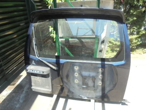 Πορτ-Μπαγκάζ για MITSUBISHI PAJERO (2001 - 2008) SPORT (K90) Πορτ-Μπαγκάζ για MITSUBISHI PAJERO (2001 - 2008) SPORT (K90)