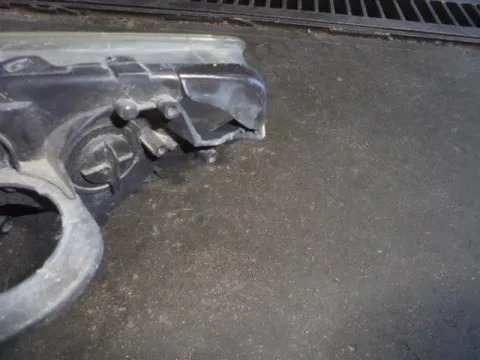 Φανάρι Εμπρός Δεξί ΧΕΝΟΝ (Ελαττωματικό) για PEUGEOT 308 (2012 - 2014) ( ) - 