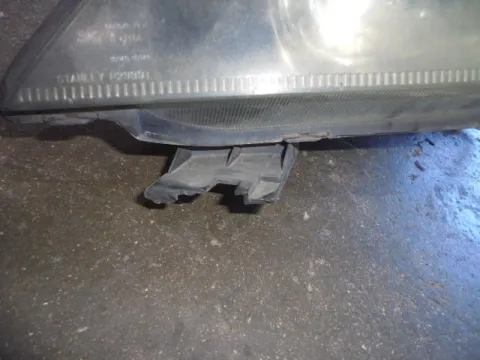 Φανάρι Εμπρός Αριστερό (Σπασμένη Βάση) για MAZDA 2 (2003 - 2005) (DY) -  Φανάρι Εμπρός Αριστερό (Σπασμένη Βάση) για MAZDA 2 (2003 - 2005) (DY) -