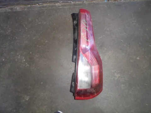 Φανάρι Πίσω Δεξί (Ελαττωματικό) για CITROEN C4 PICASSO (2007 - 2012) PICASSO GRAND (UA) Φανάρι Πίσω Δεξί (Ελαττωματικό) για CITROEN C4 PICASSO (2007 - 2012) PICASSO GRAND (UA)