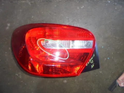 Φανάρι Πίσω Αριστερό (Ραγισμένο) για MERCEDES A - CLASS (2013 - ) (W176) Φανάρι Πίσω Αριστερό (Ραγισμένο) για MERCEDES A - CLASS (2013 - ) (W176)