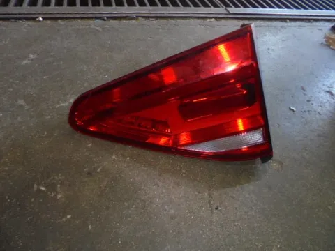 Φανάρι Πίσω Δεξί Καπού LED για VW TOURAN (2015 - ) Φανάρι Πίσω Δεξί Καπού LED για VW TOURAN (2015 - )