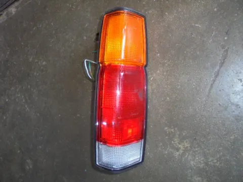 Φανάρι Πίσω Αριστερό για NISSAN D21 - 720 - 520 (1986 - 1997) D21 Φανάρι Πίσω Αριστερό για NISSAN D21 - 720 - 520 (1986 - 1997) D21