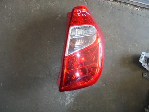 Φανάρι Πίσω Δεξί (Ελαττωματικό) για HYUNDAI i10 (2012 - 2014) ( ) Φανάρι Πίσω Δεξί (Ελαττωματικό) για HYUNDAI i10 (2012 - 2014) ( )