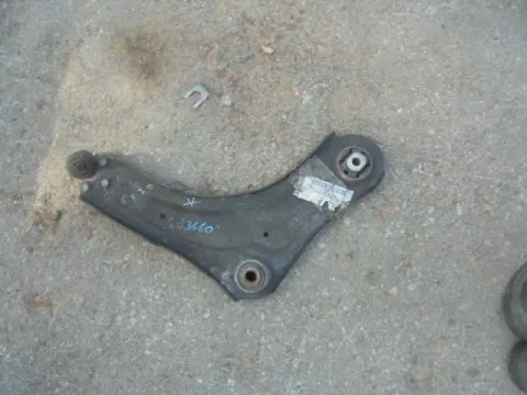 Ψαλίδι Εμπρός Δεξί για RENAULT MEGANE (2008 - 2012) (KZ_) (BZ_) ΠΑΛΕΤΑ 1 *223987* Ψαλίδι Εμπρός Δεξί για RENAULT MEGANE (2008 - 2012) (KZ_) (BZ_) ΠΑΛΕΤΑ 1 *223987*