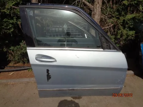 Πόρτα Εμπρός Δεξιά για MERCEDES GLK-CLASS (2009 - 2012) (X204) Πόρτα Εμπρός Δεξιά για MERCEDES GLK-CLASS (2009 - 2012) (X204)