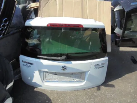 Πορτ-Μπαγκάζ για SUZUKI SPLASH (2008 - 2012) (A5B) Πορτ-Μπαγκάζ για SUZUKI SPLASH (2008 - 2012) (A5B)