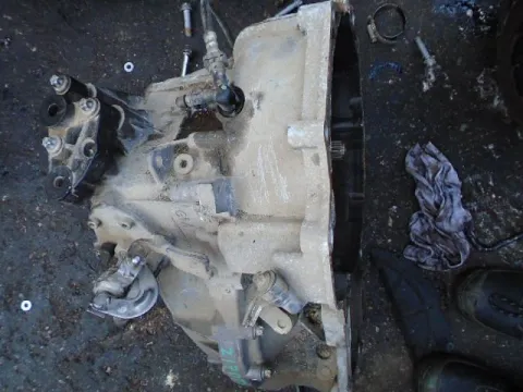 Κιβώτιο Ταχυτήτων (Σασμάν) Χειροκίνητο για OPEL COMBO (2004 - 2006) C 1700 (Z17DTH) Diesel 101 CDTI 16 valve ITALY Κιβώτιο Ταχυτήτων (Σασμάν) Χειροκίνητο για OPEL COMBO (2004 - 2006) C 1700 (Z17DTH) Diesel 101 CDTI 16 valve ITALY