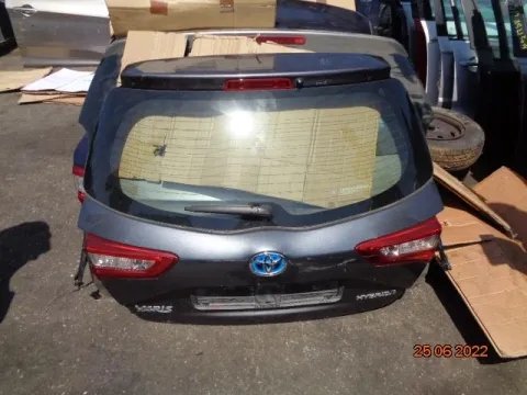 Πορτ-Μπαγκάζ για TOYOTA YARIS (2017 - 2020) HYBRID Πορτ-Μπαγκάζ για TOYOTA YARIS (2017 - 2020) HYBRID