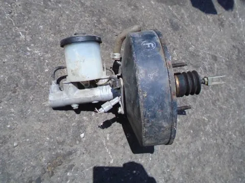 Αντλία Φρένων (Σεβρό) με τρόμπα για TOYOTA CARINA (1992 - 1995) E (T190) *Δβ* Αντλία Φρένων (Σεβρό) με τρόμπα για TOYOTA CARINA (1992 - 1995) E (T190) *Δβ*