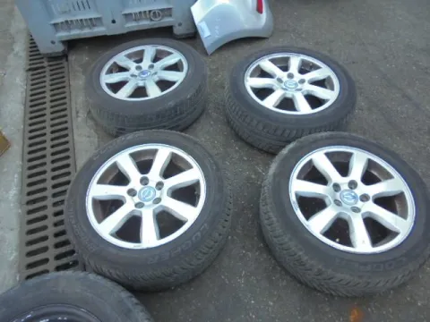 Ζαντολάστιχο 4αδα KORMORAN 205/55/R16** για VOLVO V40 (2013 - ) *Γ* Ζαντολάστιχο 4αδα KORMORAN 205/55/R16** για VOLVO V40 (2013 - ) *Γ*