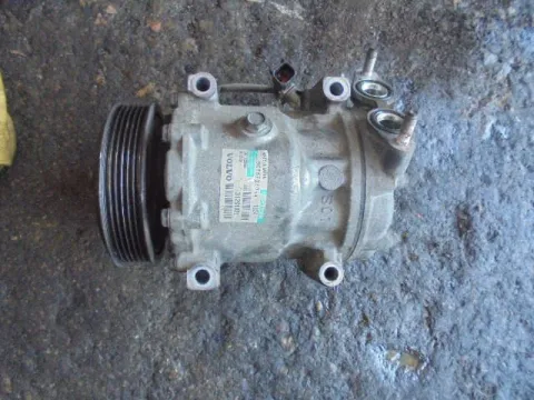 Συμπιεστής A-C (Κομπρέσορας) για VOLVO V60 (2011 - 2013) ( ) 1600 Diesel (D4162T) 115hp Συμπιεστής A-C (Κομπρέσορας) για VOLVO V60 (2011 - 2013) ( ) 1600 Diesel (D4162T) 115hp