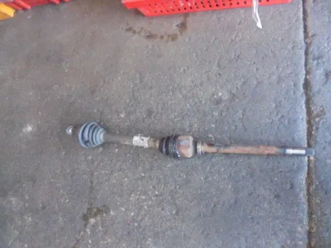 Ημιαξόνιο Εμπρός Δεξί για CITROEN C4 (2012- 2015) ( ) 1600 (9H05) Diesel HDi 115hp Ημιαξόνιο Εμπρός Δεξί για CITROEN C4 (2012- 2015) ( ) 1600 (9H05) Diesel HDi 115hp