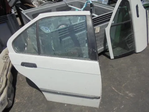 Πόρτα Πίσω Δεξιά για BMW 3 Series (1995 - 2000) (E36 F-L) (E36) Sedan - 4dr Πόρτα Πίσω Δεξιά για BMW 3 Series (1995 - 2000) (E36 F-L) (E36) Sedan - 4dr
