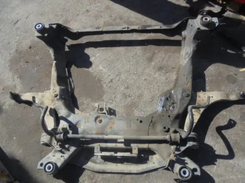 Γέφυρα Εμπρός Πλαίσιο για VOLVO V60 (2011 - 2013) ( ) 1600 Diesel (D4162T) 115hp *ΔΒ* ΠΑΛΕΤΑ *220* Γέφυρα Εμπρός Πλαίσιο για VOLVO V60 (2011 - 2013) ( ) 1600 Diesel (D4162T) 115hp *ΔΒ* ΠΑΛΕΤΑ *220*