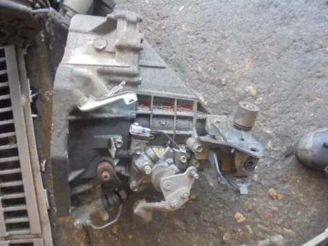 Κιβώτιο Ταχυτήτων (Σασμάν) Χειροκίνητο για TOYOTA YARIS (2006 - 2009) (KL9) 1000 1KR-FE petrol 69 KSP90 Κιβώτιο Ταχυτήτων (Σασμάν) Χειροκίνητο για TOYOTA YARIS (2006 - 2009) (KL9) 1000 1KR-FE petrol 69 KSP90