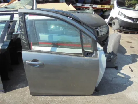 Πόρτα Εμπρός Δεξιά για SUZUKI SPLASH (2008 - 2012) (A5B) *Ε* Πόρτα Εμπρός Δεξιά για SUZUKI SPLASH (2008 - 2012) (A5B) *Ε*