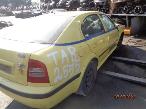 Τροπέτο Αμάξι κομπλέ Με Κινητήρα και Σασμάν με Πίσω Άξονα Δισκόπλακες ABS και Ζαντολάστιχα 195/65/15 για SKODA OCTAVIA (2000 - 2008) 4 (1U2-5) Hatchback - 5dr 1900 (AXR) Diesel 100 TDI *ΔΒ* -  Τροπέτο Αμάξι κομπλέ Με Κινητήρα και Σασμάν με Πίσω Άξονα Δισκόπλακες ABS και Ζαντολάστιχα 195/65/15 για SKODA OCTAVIA (2000 - 2008) 4 (1U2-5) Hatchback - 5dr 1900 (AXR) Diesel 100 TDI *ΔΒ* -