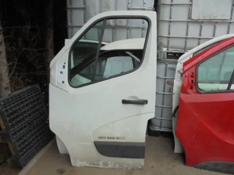 Πόρτα Εμπρός Αριστερή για RENAULT MASTER (2015 - ) *Γ* Πόρτα Εμπρός Αριστερή για RENAULT MASTER (2015 - ) *Γ*