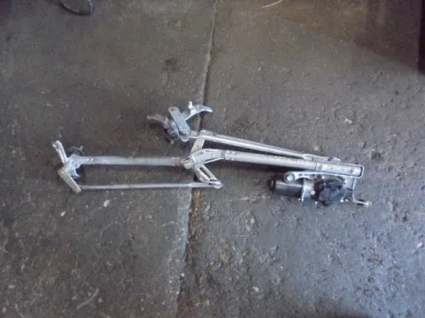 Μοτέρ Κίνησης Εμπρός Υαλοκαθαριστήρων για HONDA CIVIC (2004 - 2005) (EP - S - U - V - M) ΠΑΛΕΤΑ 1 *297320* Μοτέρ Κίνησης Εμπρός Υαλοκαθαριστήρων για HONDA CIVIC (2004 - 2005) (EP - S - U - V - M) ΠΑΛΕΤΑ 1 *297320*