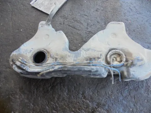 Δεξαμενή Καυσίμου (Ρεζερβουάρ) για BMW 3 Series (1990 - 1995) (E36) / Petrol *Δ* Δεξαμενή Καυσίμου (Ρεζερβουάρ) για BMW 3 Series (1990 - 1995) (E36) / Petrol *Δ*