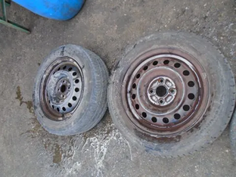 Ζαντολάστιχα 2ΤΕΜ. 195/60/R15 *** BARUM για TOYOTA COROLLA (2004 - 2007) (E120) *ΔΒ* Ζαντολάστιχα 2ΤΕΜ. 195/60/R15 *** BARUM για TOYOTA COROLLA (2004 - 2007) (E120) *ΔΒ*