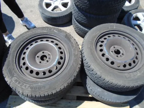 Ζαντολάστιχα 4ΑΔΑ GOODYEAR 195/65/R16 ***  για CITROEN BERLINGO (2008 - 2015) *ΔΒ* Ζαντολάστιχα 4ΑΔΑ GOODYEAR 195/65/R16 ***  για CITROEN BERLINGO (2008 - 2015) *ΔΒ*