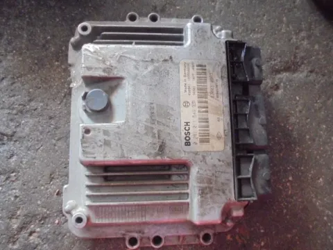 Εγκέφαλος Κινητήρα 0281011549 για RENAULT MEGANE (2002 - 2005) (LM) (KM) (EM) (CM) ΤΕΛΑΡΟ *244276* Εγκέφαλος Κινητήρα 0281011549 για RENAULT MEGANE (2002 - 2005) (LM) (KM) (EM) (CM) ΤΕΛΑΡΟ *244276*