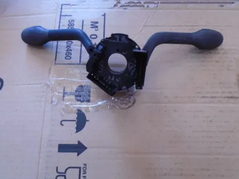 Διακόπτης Φώτων-Φλάς για SEAT IBIZA (1999 - 2002) (6K) -  Διακόπτης Φώτων-Φλάς για SEAT IBIZA (1999 - 2002) (6K) -