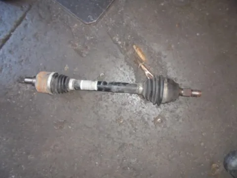 Ημιαξόνιο Εμπρός Αριστερό 9812036280 Diesel για CITROEN C-ELYSEE (2013 - ) Ημιαξόνιο Εμπρός Αριστερό 9812036280 Diesel για CITROEN C-ELYSEE (2013 - )