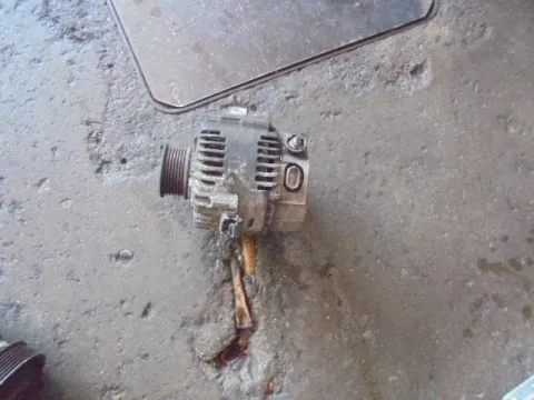 Δυναμό - Εναλλάκτης για TOYOTA RAV-4 (2000 - 2004) (XA20) 2000 1AZ-FE petrol 150 VVT - i Δυναμό - Εναλλάκτης για TOYOTA RAV-4 (2000 - 2004) (XA20) 2000 1AZ-FE petrol 150 VVT - i