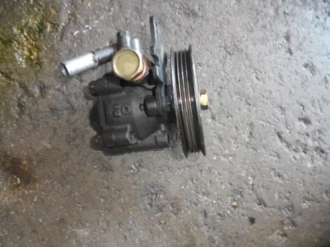 Αντλία Υδραυλικού Τιμονιού για NISSAN PRIMERA (1996 - 1999) (WP11) 1600 (GA16DE) Petrol 90 Αντλία Υδραυλικού Τιμονιού για NISSAN PRIMERA (1996 - 1999) (WP11) 1600 (GA16DE) Petrol 90