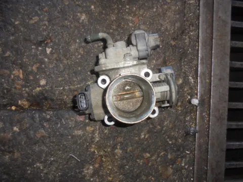 Σώμα Πεταλούδας για SUZUKI IGNIS (2003 - 2008) (RM) 1300 M13A petrol 94  (51) Σώμα Πεταλούδας για SUZUKI IGNIS (2003 - 2008) (RM) 1300 M13A petrol 94  (51)