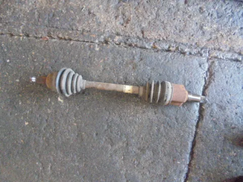 Ημιαξόνιο Εμπρός Αριστερό για FORD FIESTA (2006 - 2008) Mk5b 1400 (FXJA) Petrol 80 16V Ημιαξόνιο Εμπρός Αριστερό για FORD FIESTA (2006 - 2008) Mk5b 1400 (FXJA) Petrol 80 16V