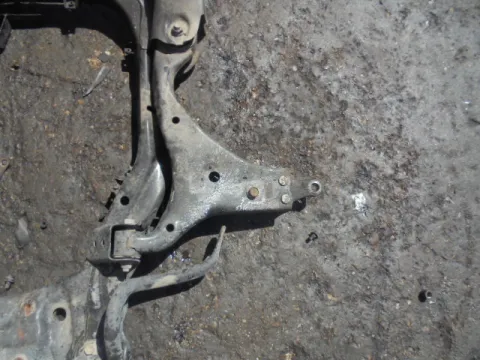 Ψαλίδι Εμπρός Δεξί για HYUNDAI i30 (2007 - 2012) 1400 petrol 105 G4FA *ΔΒ* ΠΑΛΕΤΑ *198* Ψαλίδι Εμπρός Δεξί για HYUNDAI i30 (2007 - 2012) 1400 petrol 105 G4FA *ΔΒ* ΠΑΛΕΤΑ *198*