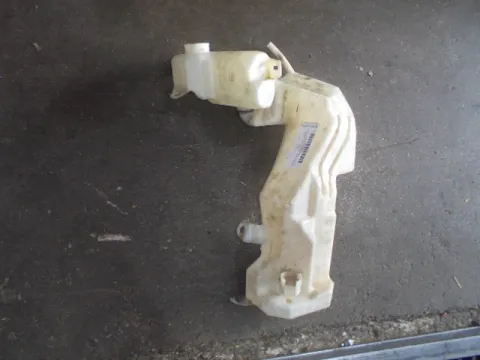 Δοχείο Υαλοκαθαριστήρων για AUDI A4 (2001 - 2005) (8H) (8E) , (2005 - 2008) (8E) (8H) Δοχείο Υαλοκαθαριστήρων για AUDI A4 (2001 - 2005) (8H) (8E) , (2005 - 2008) (8E) (8H)