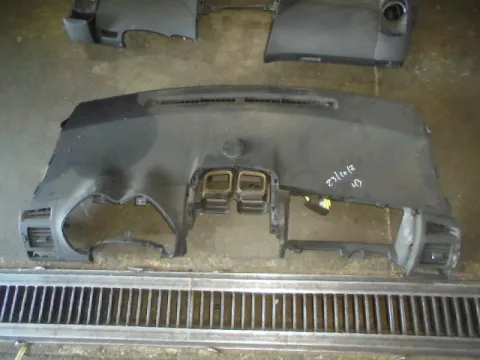 Ταμπλό (Με Αερόσακο Συνοδηγού) για TOYOTA AURIS (2007 - 2009) E150 , (2009 - 2013) *Γ* Ταμπλό (Με Αερόσακο Συνοδηγού) για TOYOTA AURIS (2007 - 2009) E150 , (2009 - 2013) *Γ*